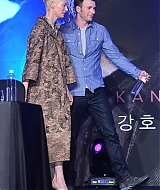 207.jpg